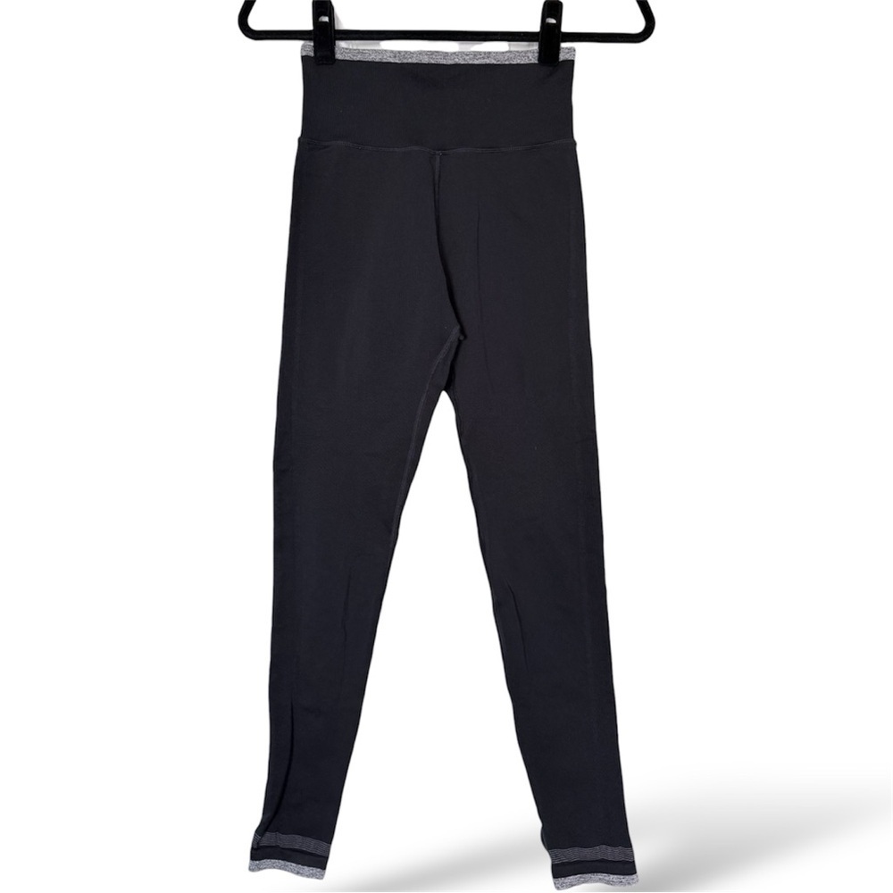 Athleta Andes Tight High Rise Leggings Black Size S Ribbed Warm Reflective - Picture 3 of 9